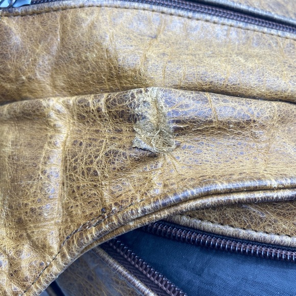 Large Genuine Leather Purse from Mexico - Picture 10 of 10